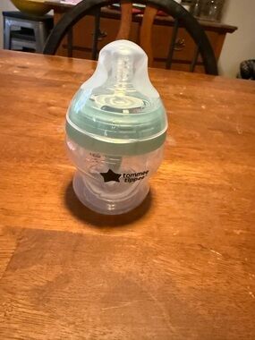 Tommee Tippee Teal Baby Bottle with Nipple - Teal/White